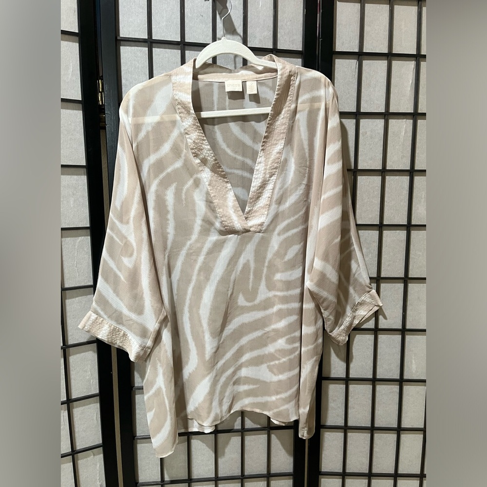 CHICOs Beige and White Zebra Print SHEER V-NECK TUNIC BLOUSE, SIZE L 12-14